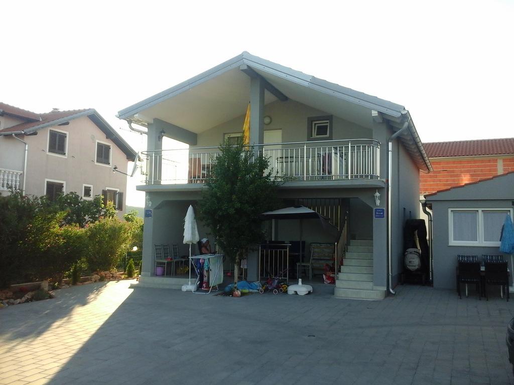 Haus Hanna Vodice Exterior photo